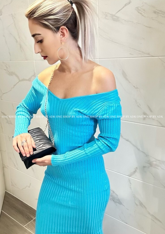 Robe turquoise en maille côtelé